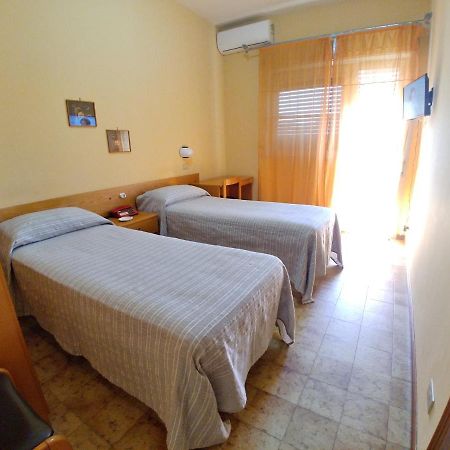 Hotel Il Dollaro Villa San Giovanni Luaran gambar