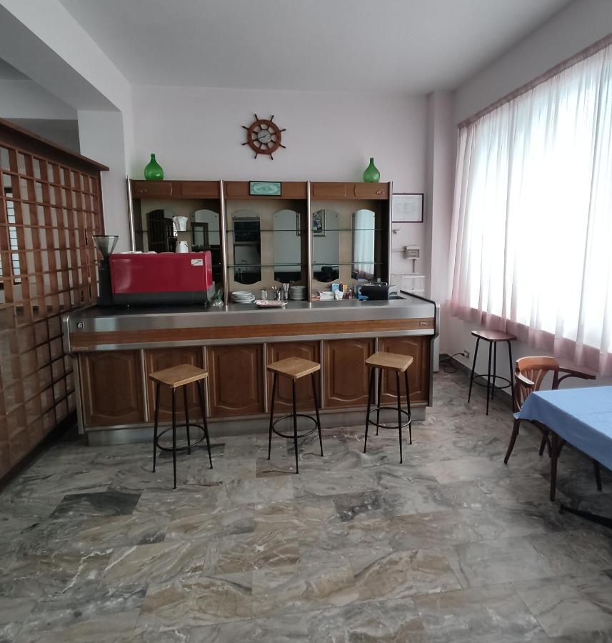 Hotel Il Dollaro Villa San Giovanni Luaran gambar